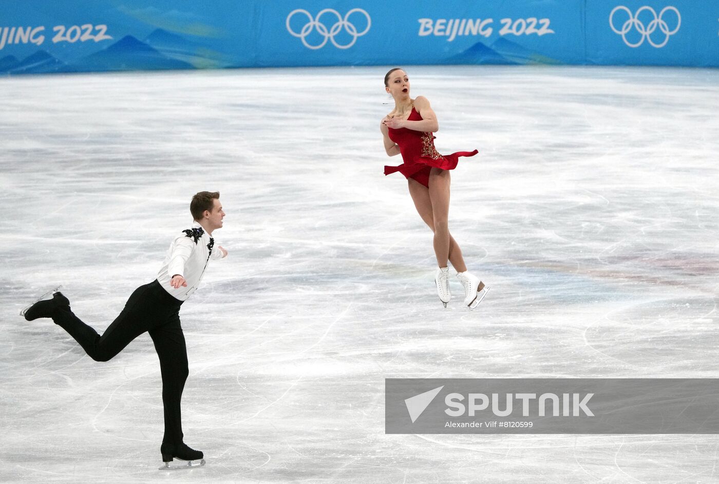 China Olympics 2022 Figure Skating Pairs