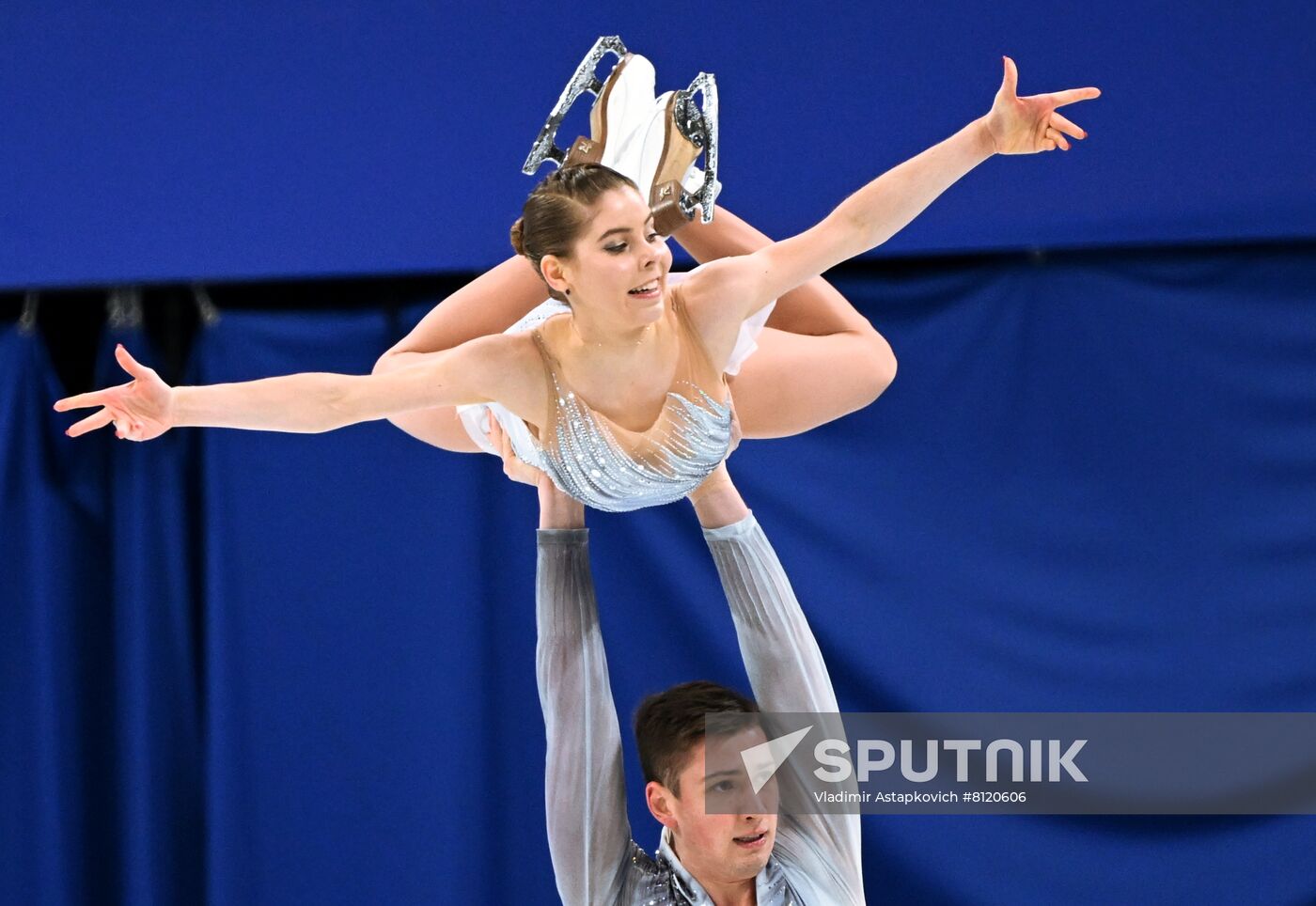 China Olympics 2022 Figure Skating Pairs