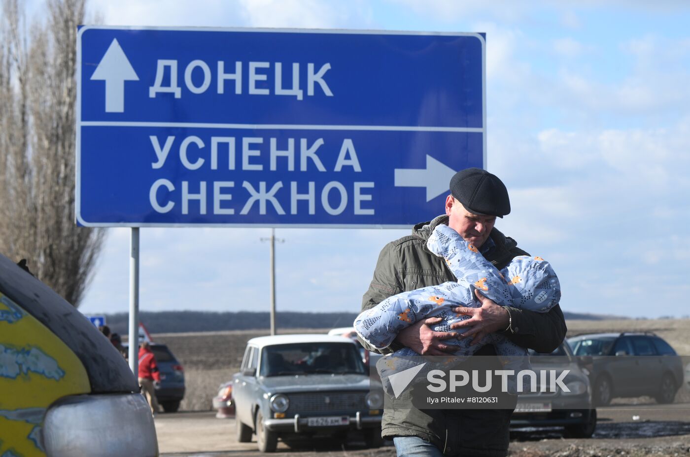 Ukraine DPR LPR Tension Refugees