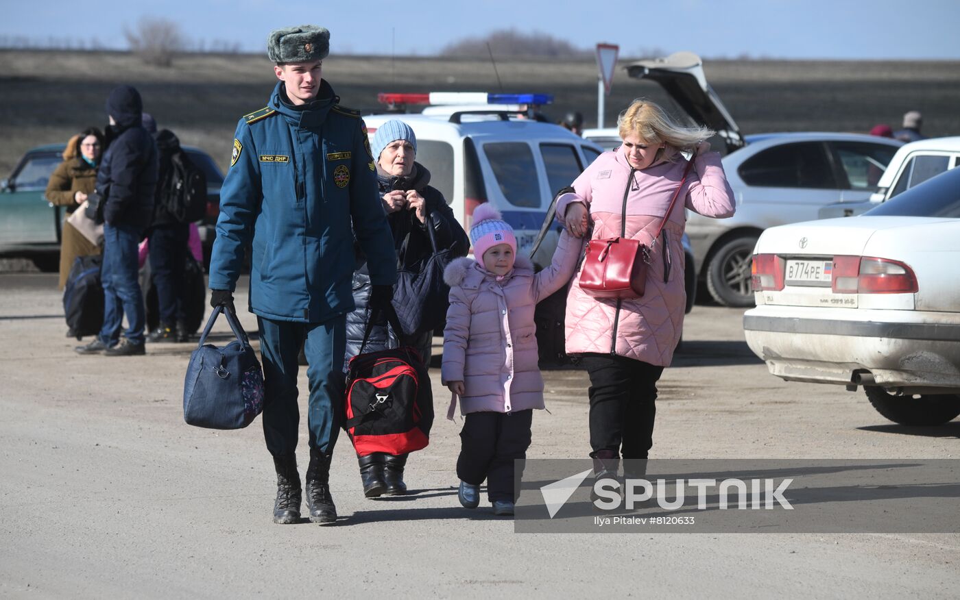 Ukraine DPR LPR Tension Refugees