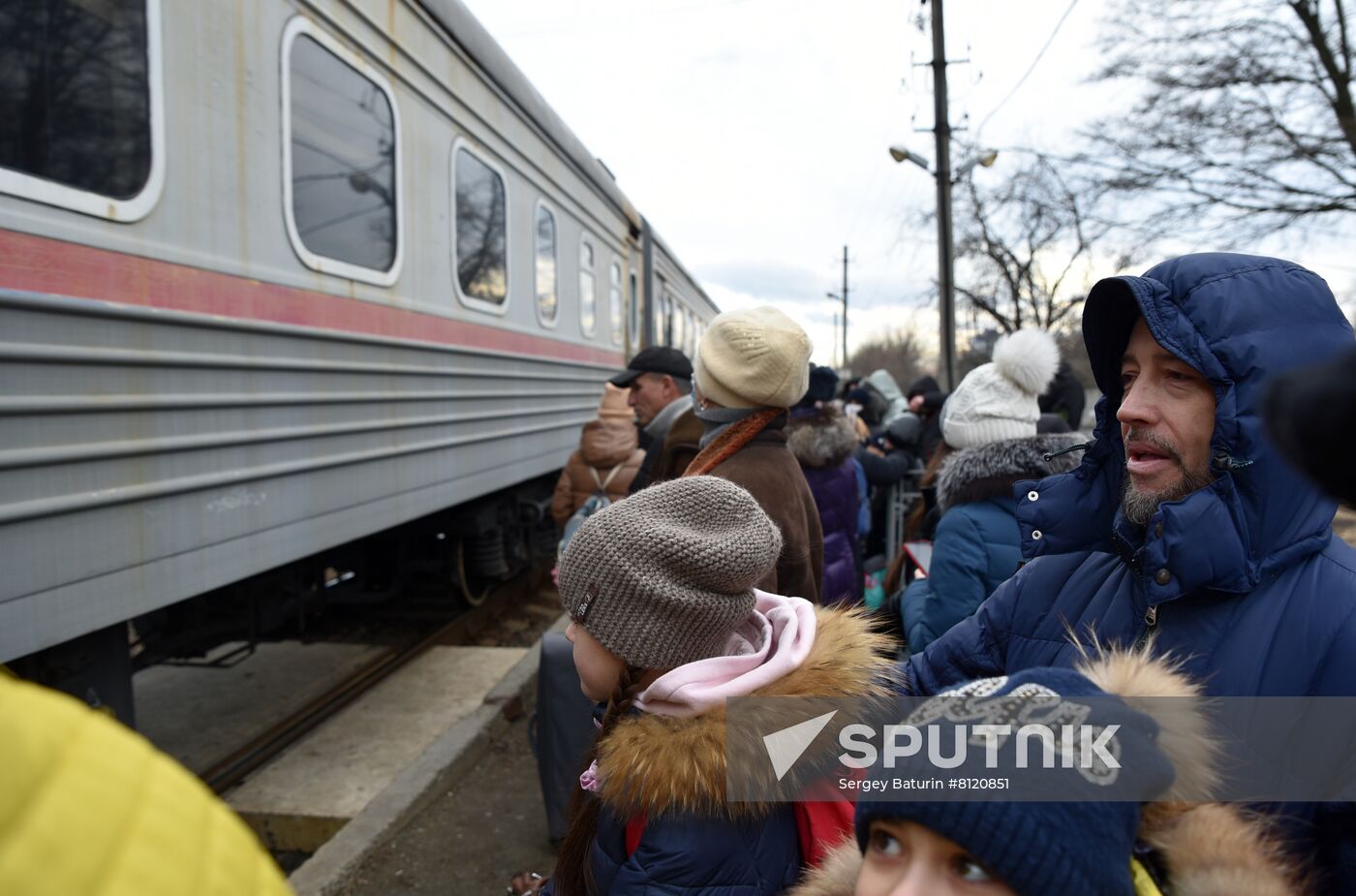 Ukraine DPR LPR Tension Refugees