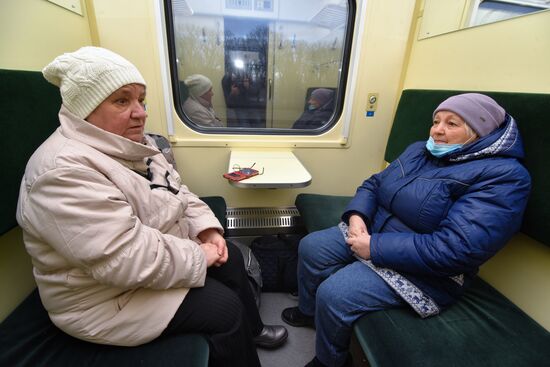 Ukraine DPR LPR Tension Refugees