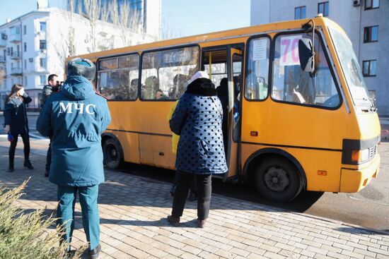 Ukraine DPR LPR Tension Refugees