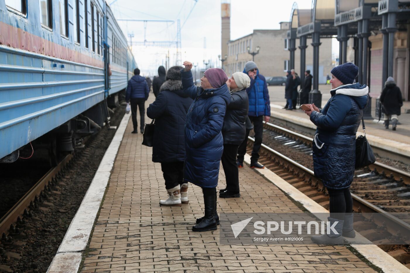 Ukraine DPR LPR Tension Refugees