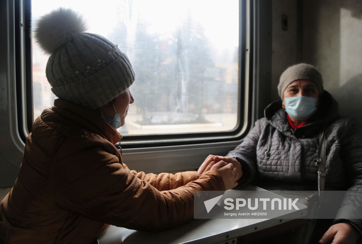 Ukraine DPR LPR Tension Refugees