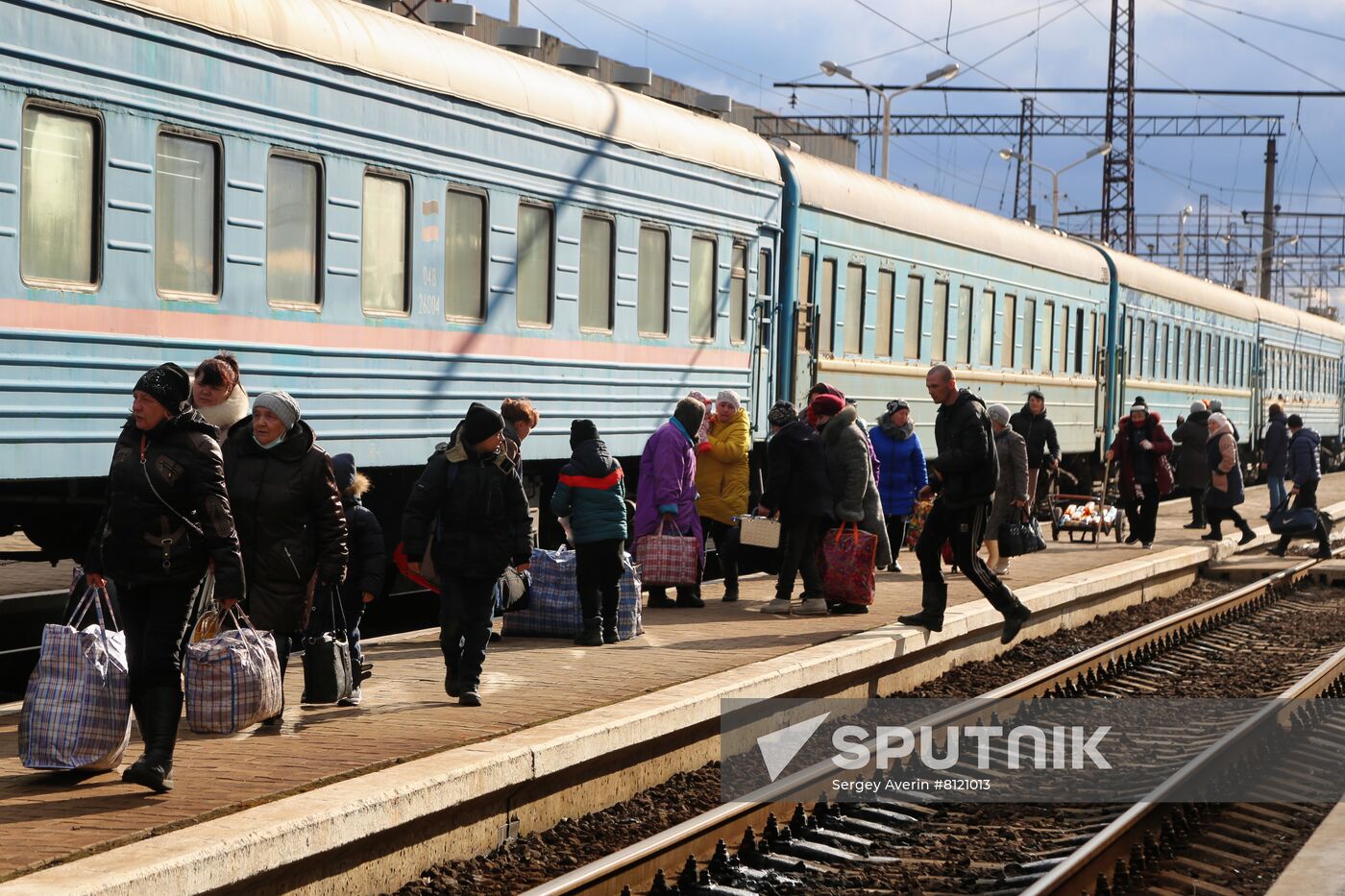 Ukraine DPR LPR Tension Refugees