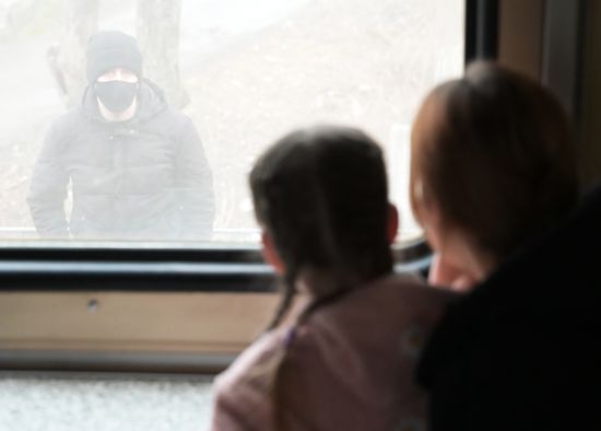 Ukraine DPR Tension Evacuation