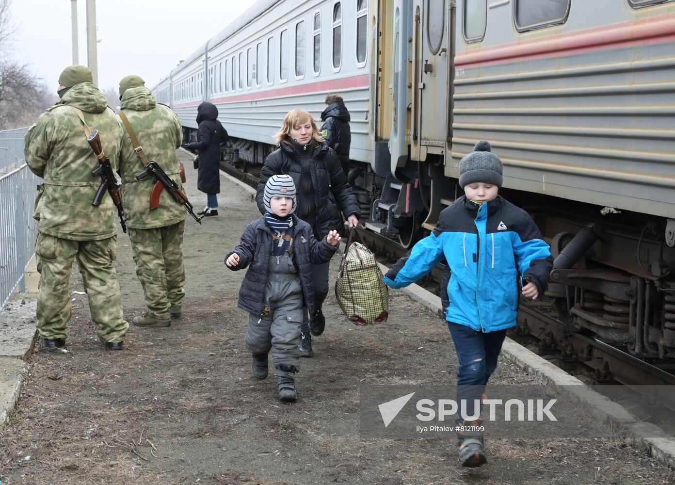 Ukraine DPR Tension Evacuation