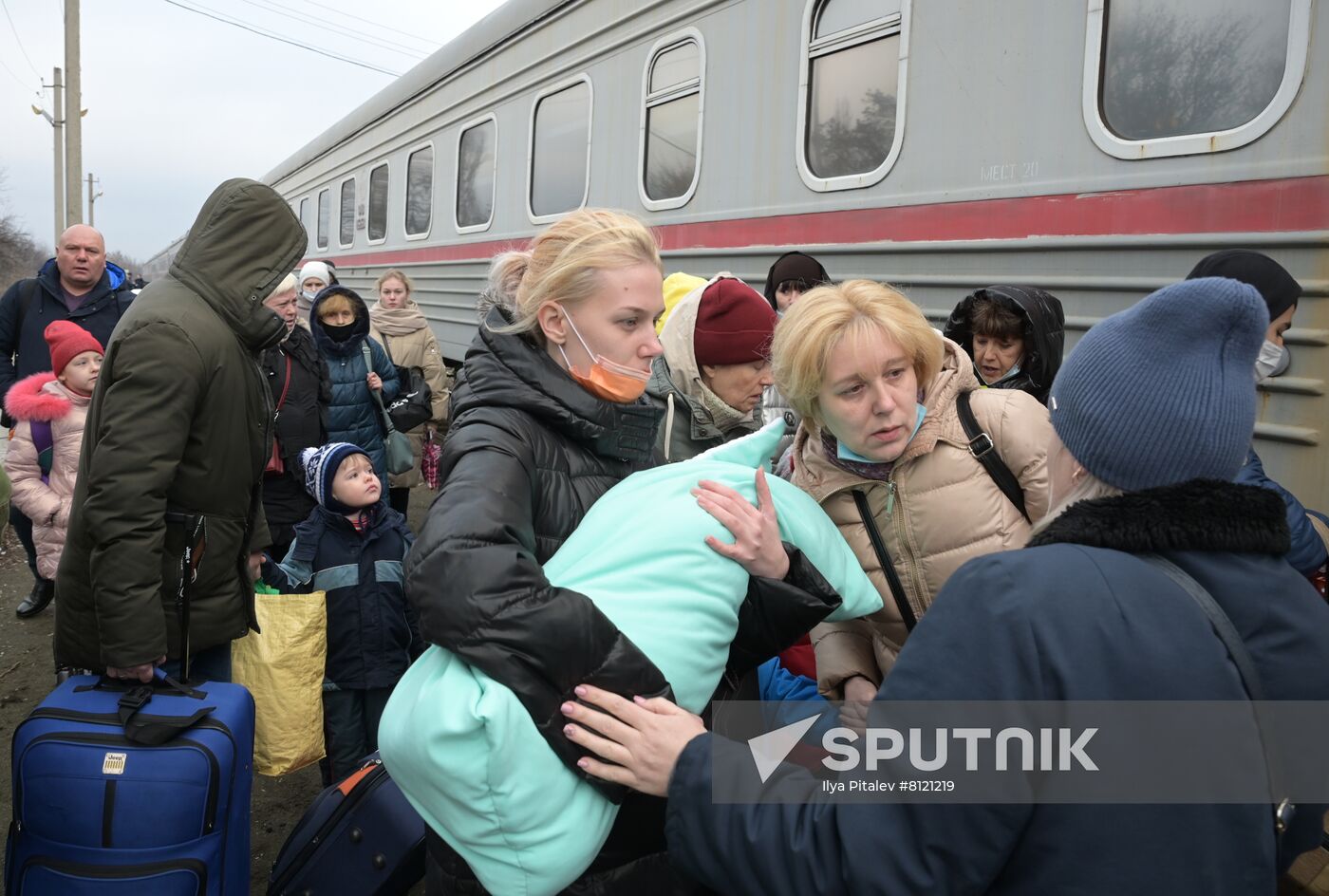 Ukraine DPR Tension Evacuation