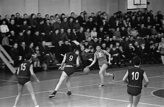 Soviet basketball player Feodora Orel