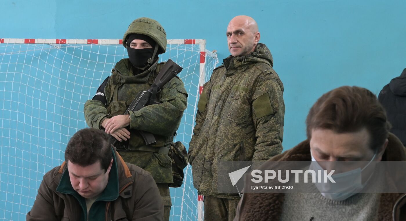 Ukraine DPR Tension Military Mobilization