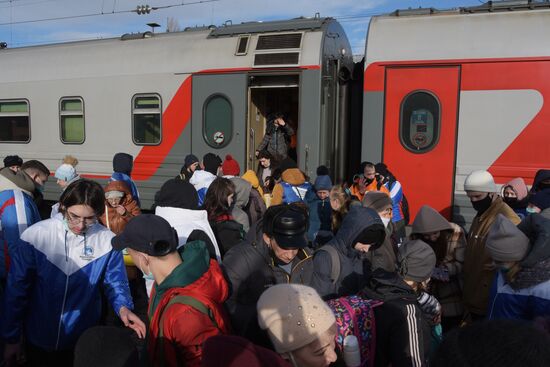 Russia Ukraine DPR Tension Evacuation
