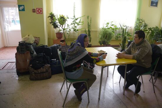 Russia Ukraine DPR Tension Evacuation