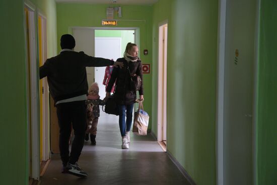 Russia Ukraine DPR Tension Evacuation