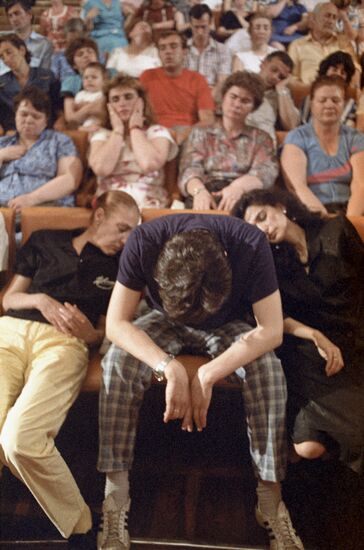 Anatoly Kashpirovsky's television healing sessions