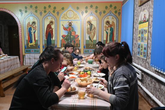 Russia Ukraine Tension Evacuees