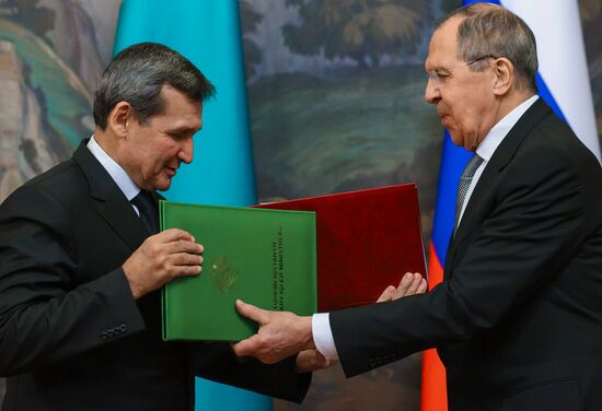 Russia Turkmenistan