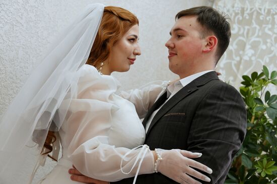 Russia Palindrome Date Wedding