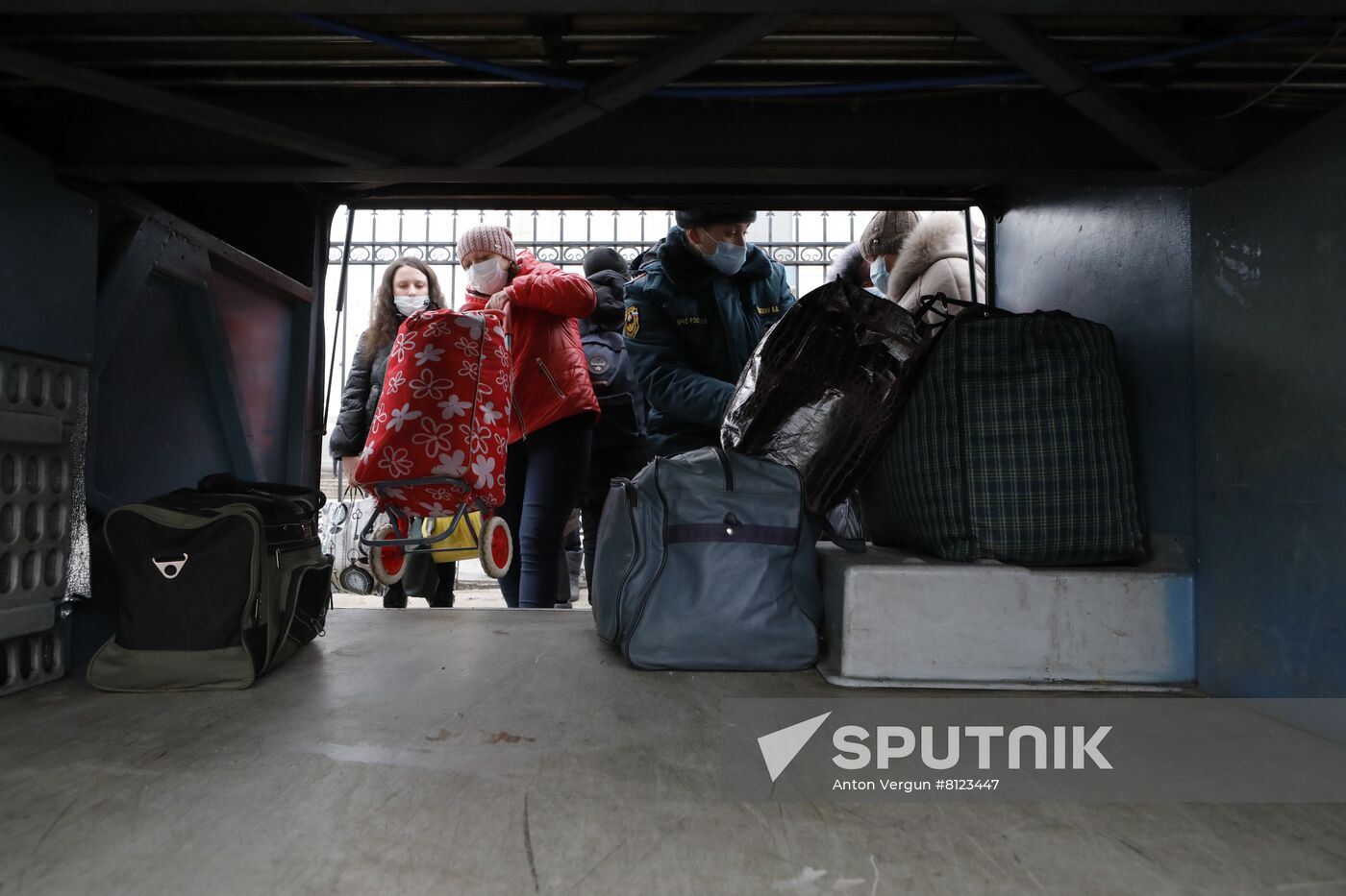 Russia LPR DPR Evacuees