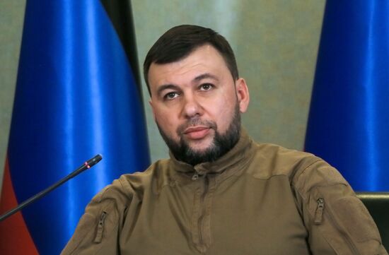 DPR Head News Conference