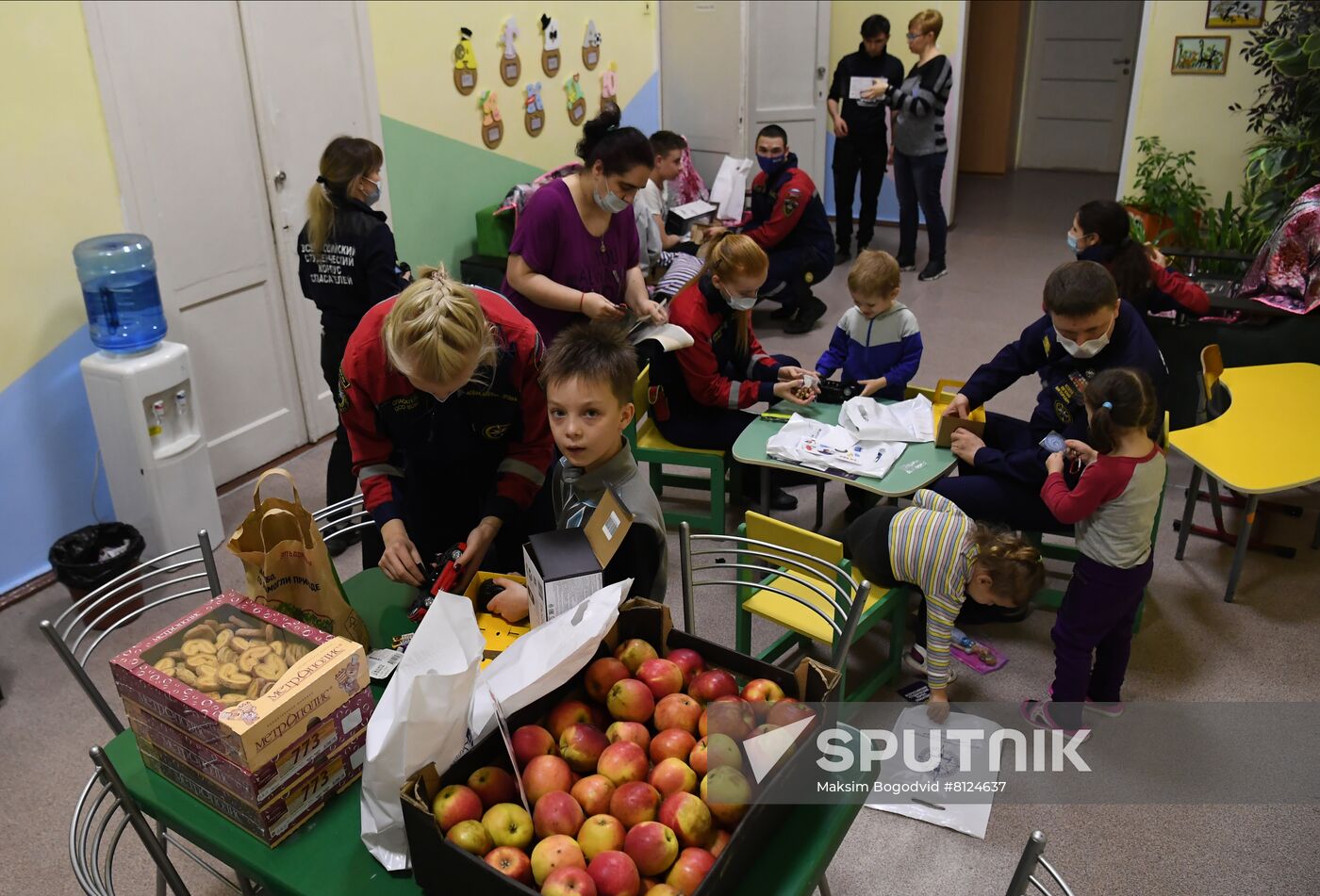 Russia LPR DPR Evacuees