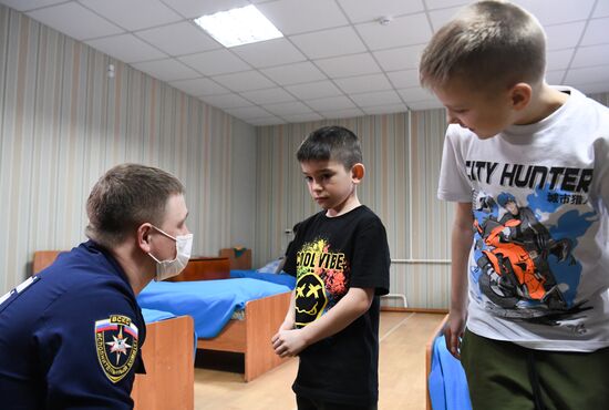 Russia LPR DPR Evacuees