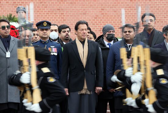 Russia Pakistan Wreath Laying