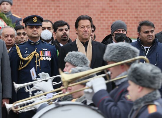 Russia Pakistan Wreath Laying