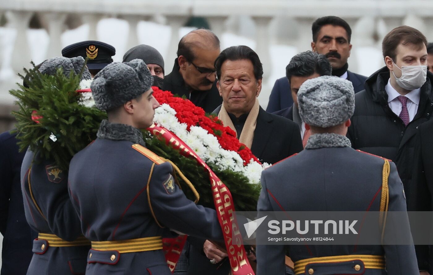 Russia Pakistan Wreath Laying