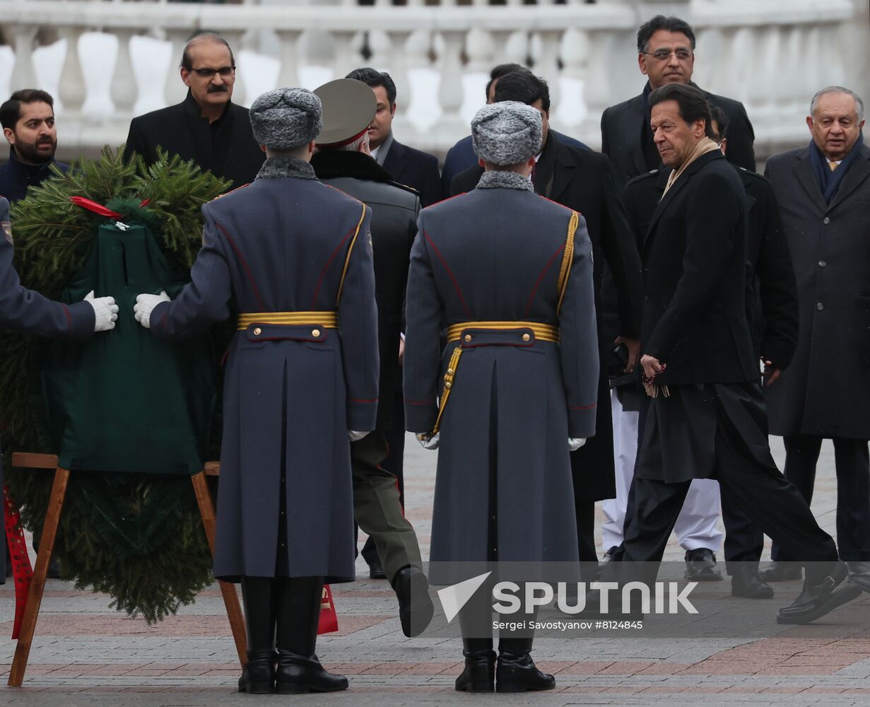 Russia Pakistan Wreath Laying