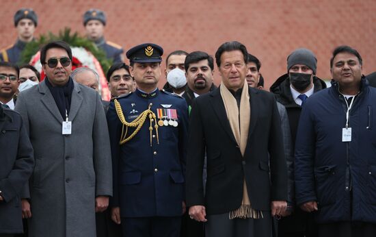 Russia Pakistan Wreath Laying