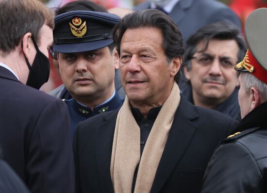 Russia Pakistan Wreath Laying