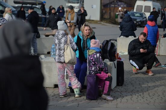 Poland Ukraine Refugees