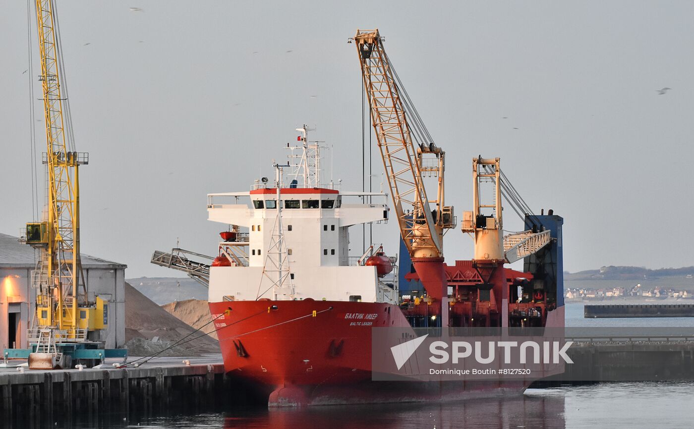 France Russia Cargo Vessel Detention
