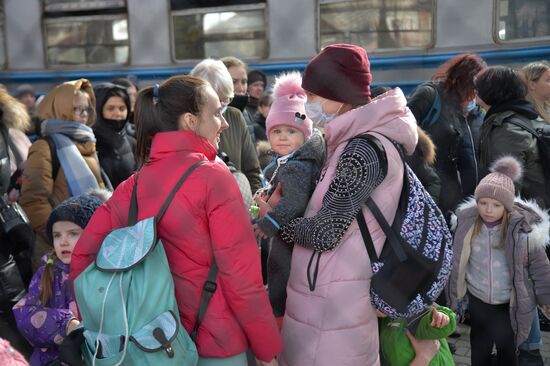 Poland Ukraine Refugees