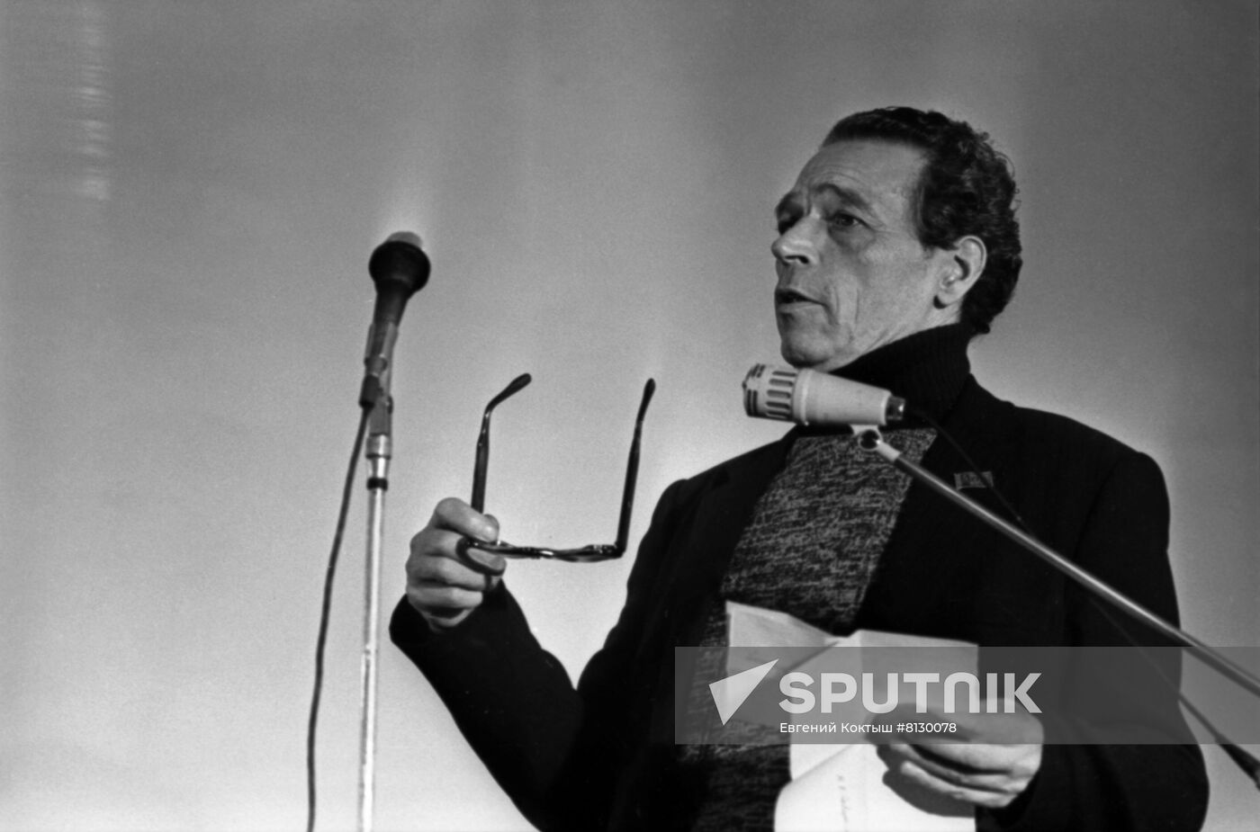 Soviet artist Mikhail Savitsky