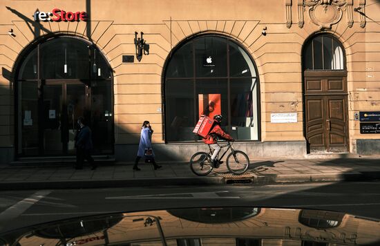 Russia Economy Sanctions