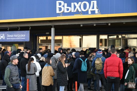 Russia Economy Sanctions