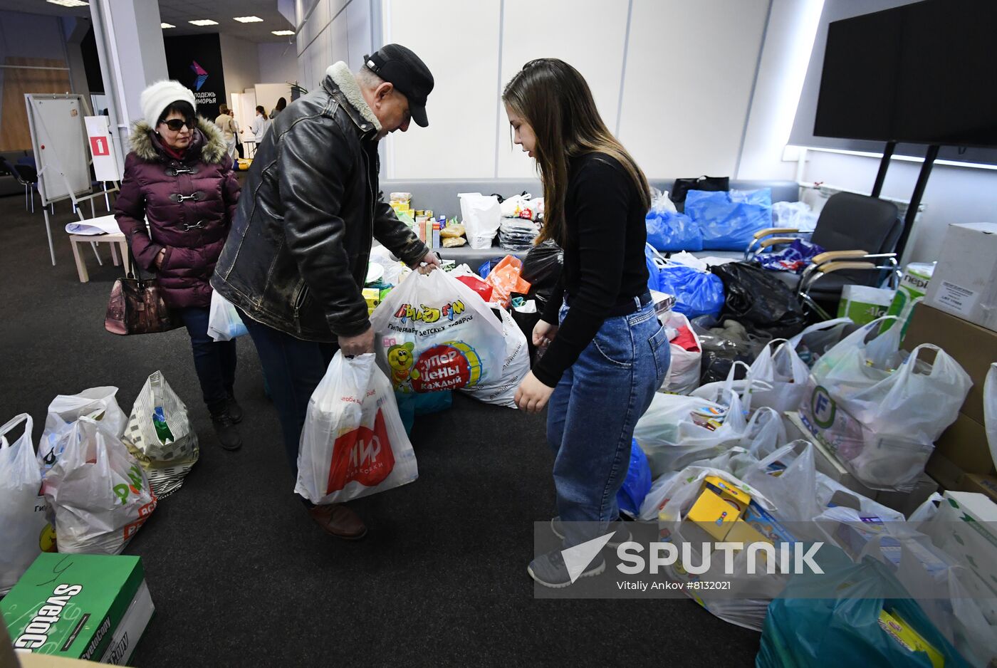 Russia Ukraine Humanitarian Aid