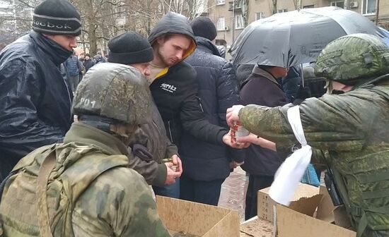 Ukraine Russia Humanitarian Aid 