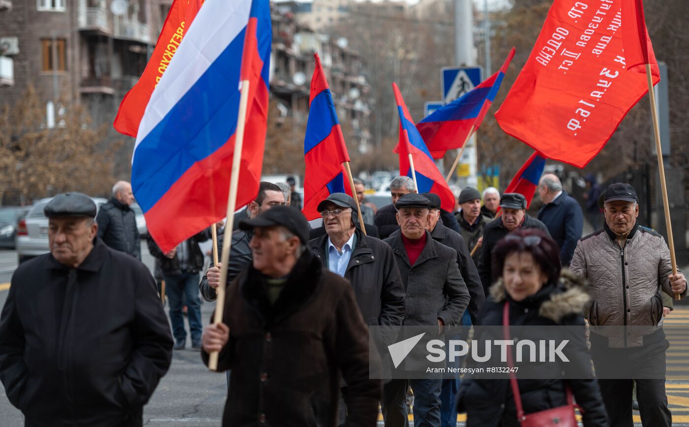 Armenia Russia Military Support Rally