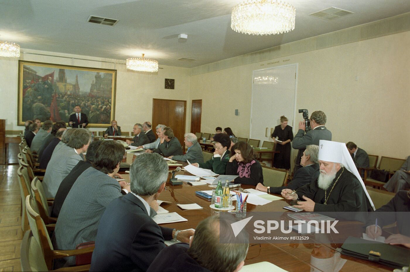 Second (autumn) session of USSR Supreme Council