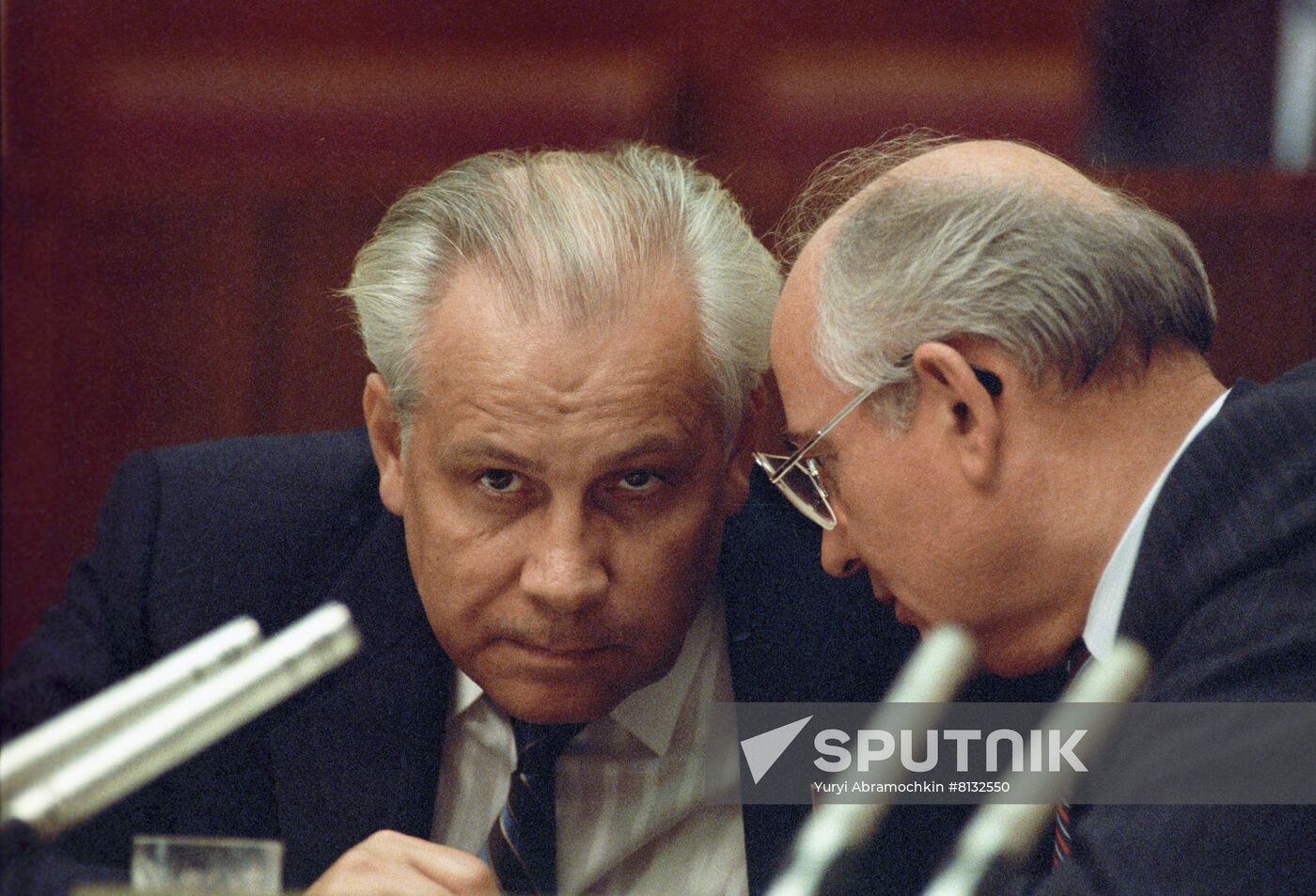 Second (autumn) session of USSR Supreme Council