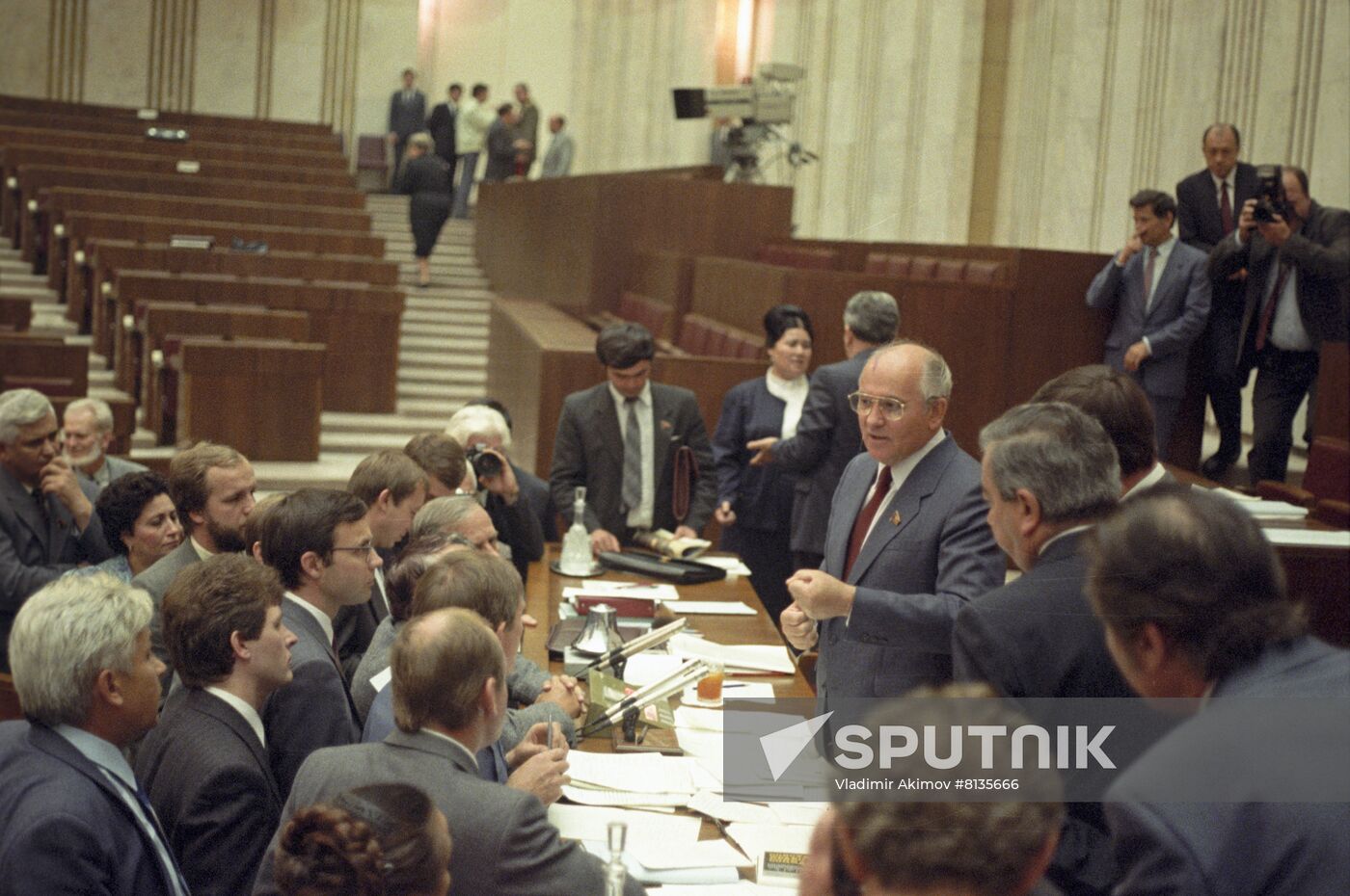 Second (autumn) session of USSR Supreme Council