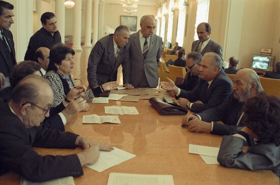 Second (autumn) session of USSR Supreme Council