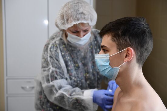 Russia Coronavirus Vaccination