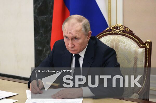 Russia Putin Government