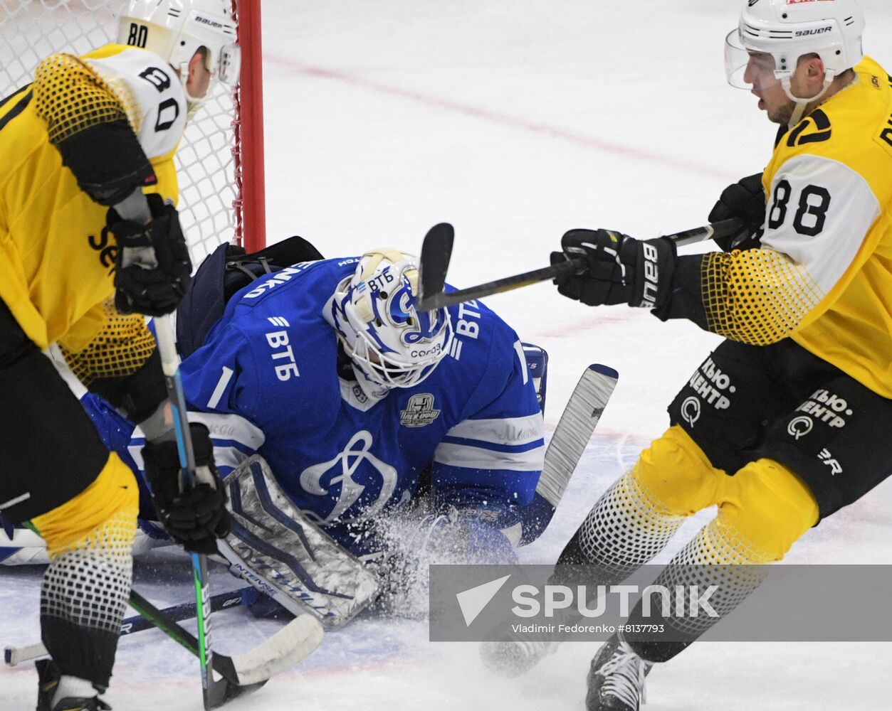 Russia Ice Hockey Kontinental League Dynamo - Severstal