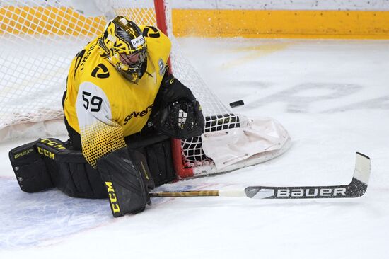 Russia Ice Hockey Kontinental League Dynamo - Severstal