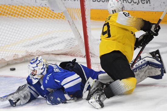 Russia Ice Hockey Kontinental League Dynamo - Severstal